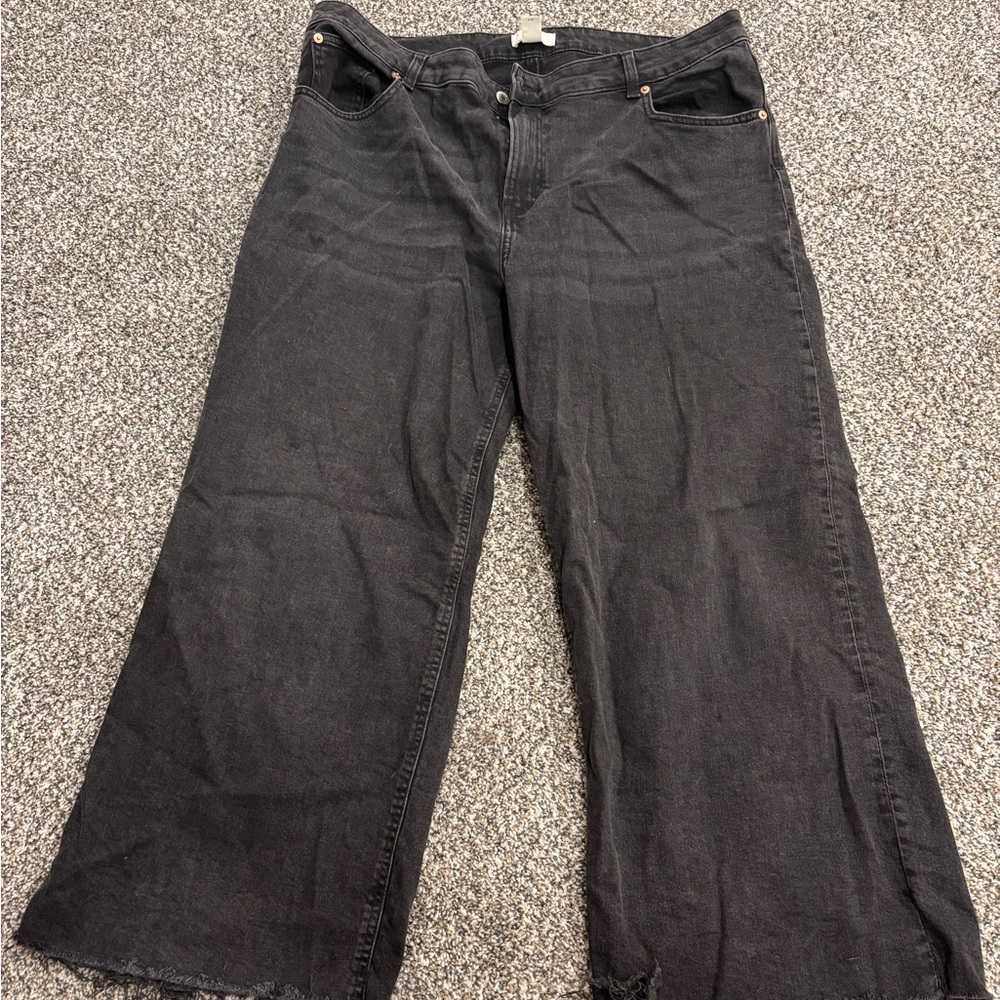 H&M Charcoal Wide-Leg Jeans